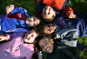 children circle happy