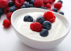 yogurt berries