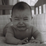 baby_crying_crib