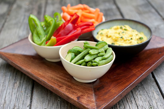 Hummus and vegetables