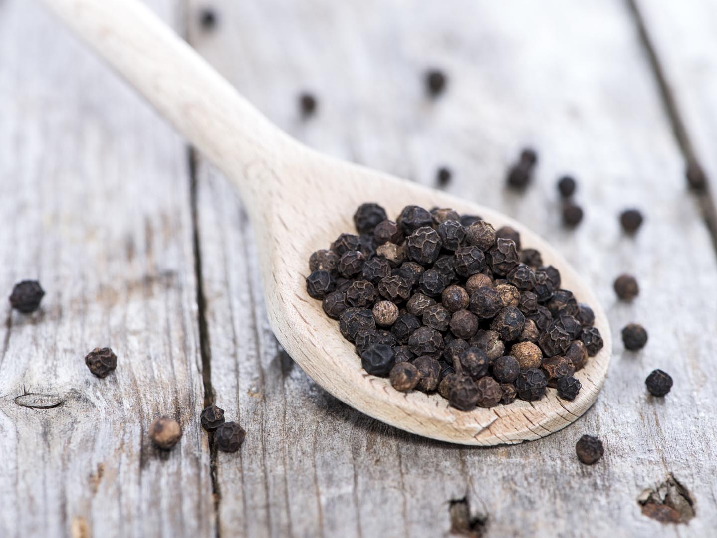 Cooking With Spices: Black Pepper | Dr. Weil's Healthy Kitchen