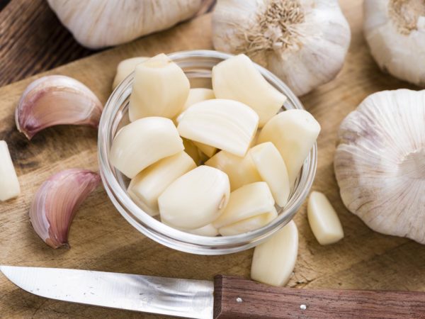 What Is a Clove of Garlic?, Cooking School