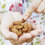 4 Reasons To Snack On Almonds