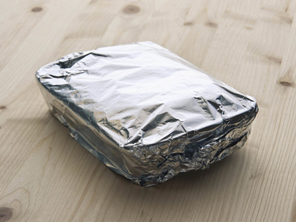 Tray with aluminum foil.