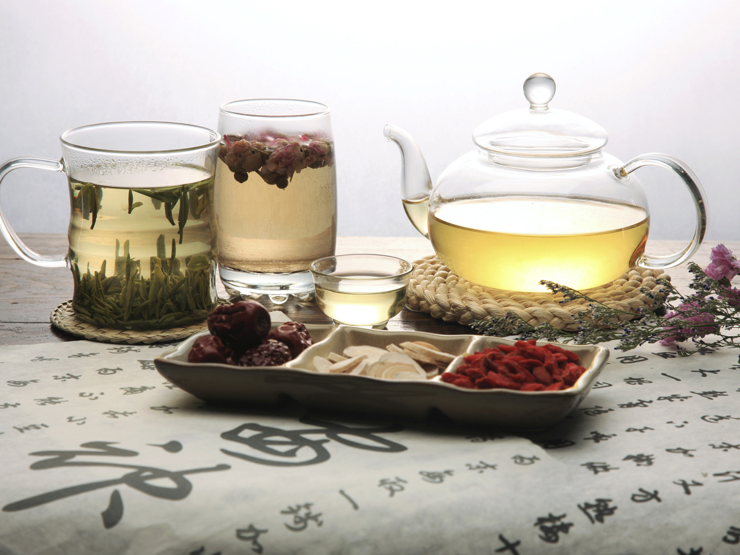 Chinese herbal medicine and tea set,still life