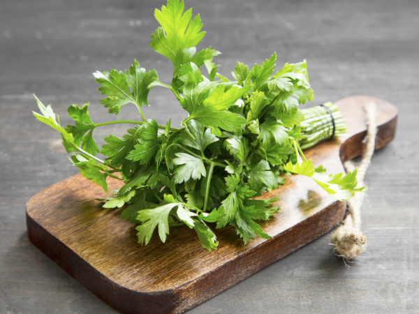 Parsley | Herbs & Supplements | Andrew Weil, M.D.