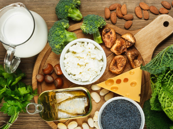 Foods rich in calcium such as sardines, bean, dried figs, almonds, cottage cheese, hazelnuts, parsley leaves, blue poppy seed, broccoli, italian cabbage, cheese, milk