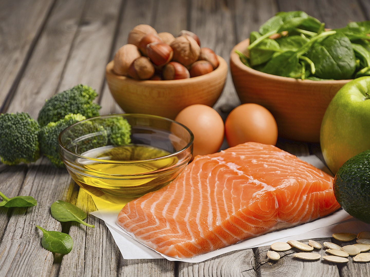 Dr. Weil’s 4 Favorite Anti-Inflammatory Foods To Add To Your Diet!