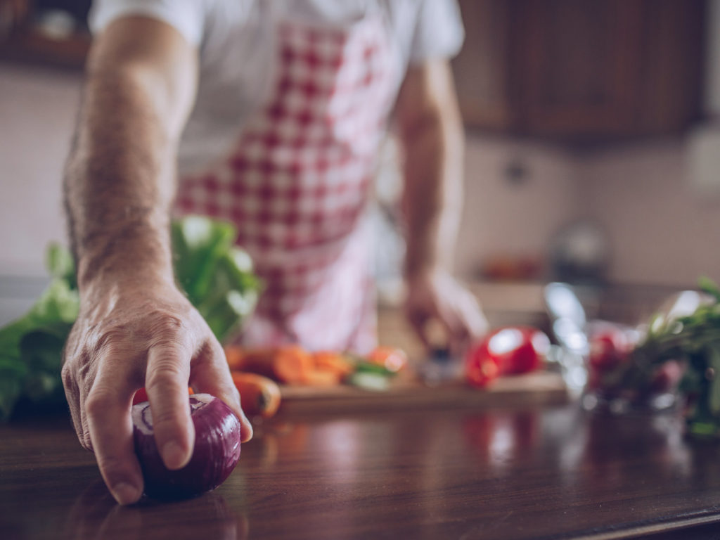 5 More Vegetables Dr. Weil Suggests To Keep In Your Kitchen