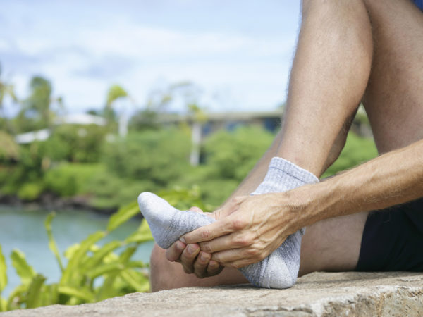 Aching Feet? 4 Simple Steps To A DIY Foot Massage