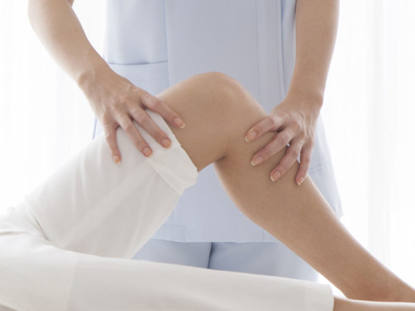 Massage For Knee Arthritis | Weekly Bulletins | Andrew Weil M.D.