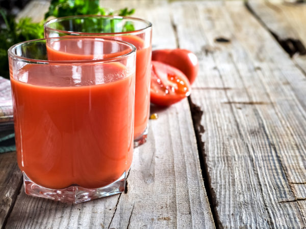 Tomato Juice to Lower Blood Pressure | Weekly Bulletins | Andrew Weil, M.D.