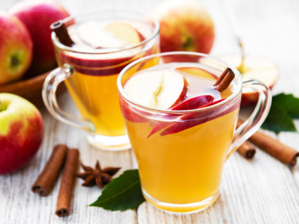 Apples &amp; Tea For Longer Life | Weekly Bulletins | Andrew Weil, M.D.