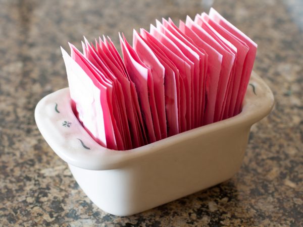 Artificial Sweeteners &amp; Weight | Weekly Bulletins | Andrew Weil, M.D.