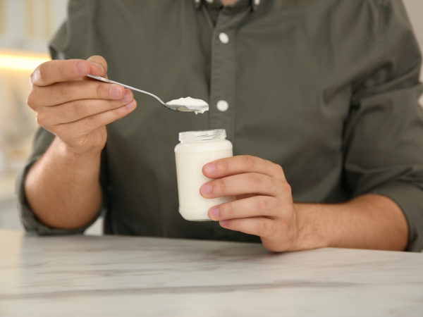 Could Yogurt Help Banish Garlic Breath? | Andrew Weil, M.D.